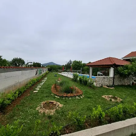 Private Miletić Casa vacanze